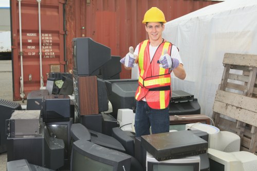 Professional waste removal services in Stoke Newington