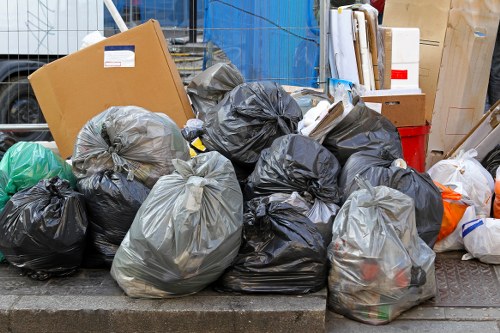 Compact skip for urban areas