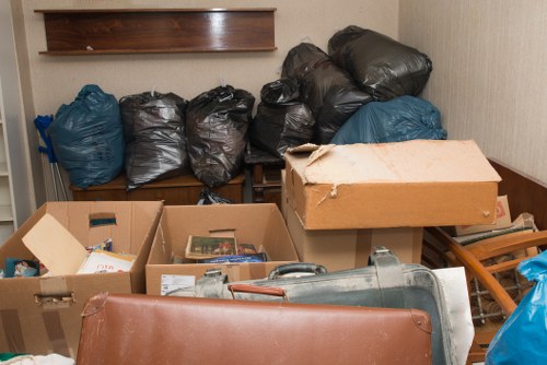 Professional garden waste collection service in Stoke Newington